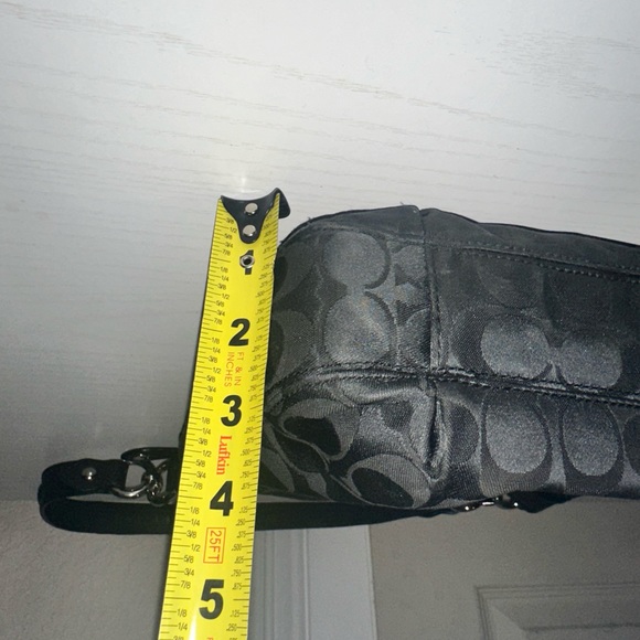 SOLD! Coach hobo style bag. In good condition structurally, leather is too. - Picture 13 of 15